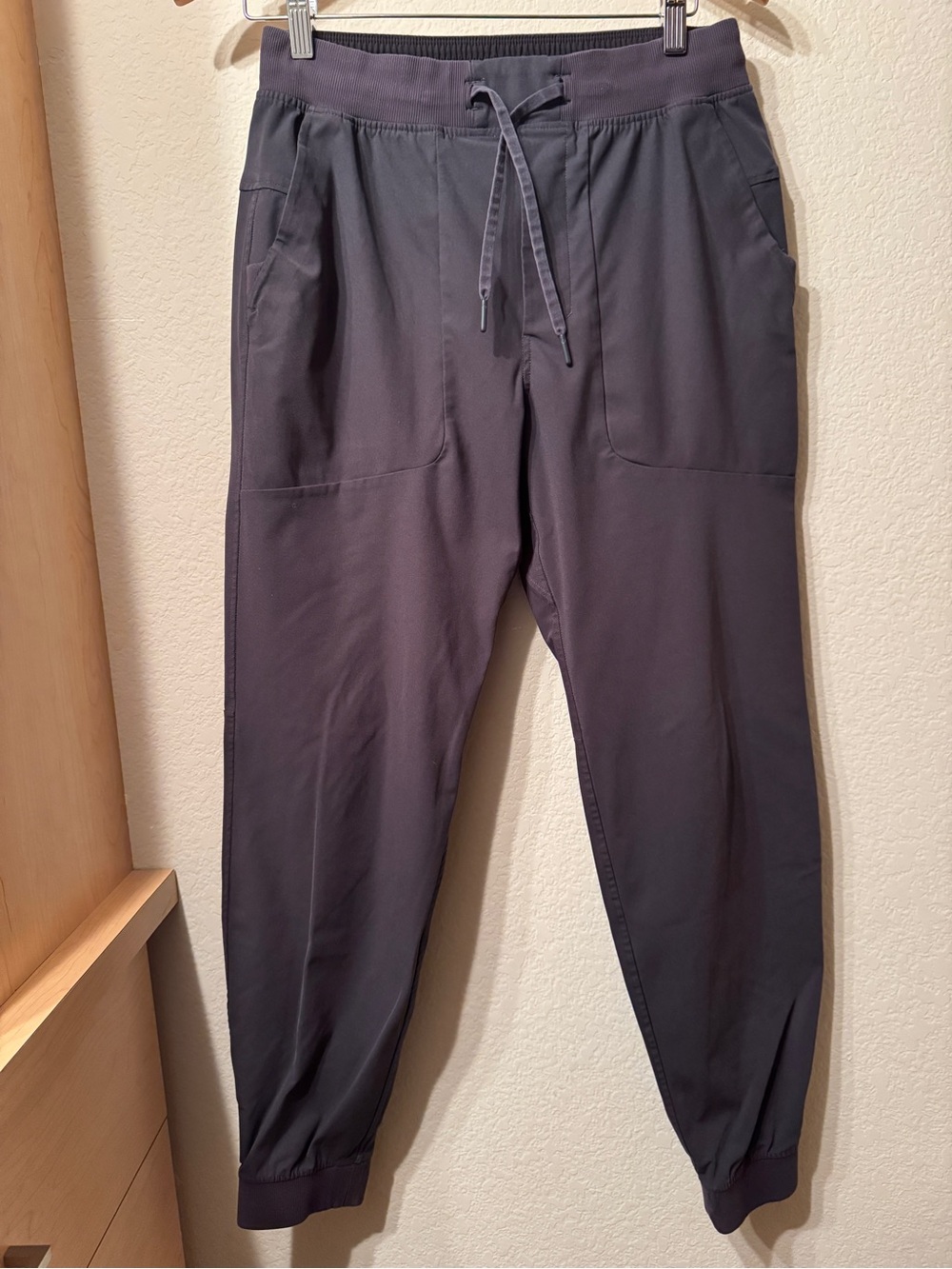 Lulu Lemon ABC Jogger Pants - Charcoal Gray - size Medium